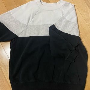 American Eagle size medium crewneck.